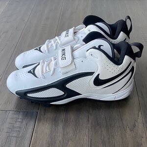 Nike Blade Shark Football Cleat Mens Sz 13 White and Black Athletic